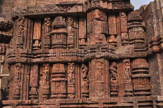 Monuments- Sun Temple Konark (Orissa) - Richly carved sculptures of dancers at ancient Konark Sun Temple near Bhubaneswar, Orissa (India) by Anil