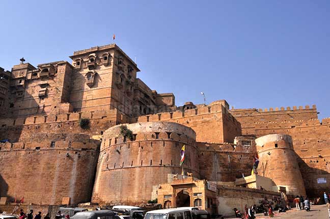 Festivals- Jaisalmer Desert Festival, Rajasthan - The Beauty of Jaisalmer Fort. by Anil