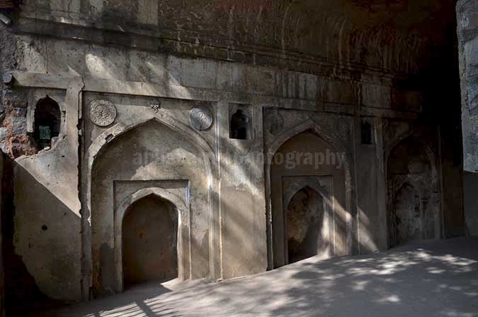 Monuments: Agrasen ki Baoli or Stepwell at New Delhi - Inside the mosque, there are three mehrabs (niche) - the one in the middle was used by imam to lead the prayers. by Anil