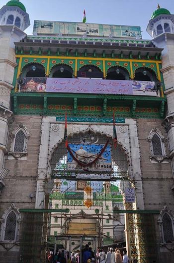 Outside view of Ajmer Sharif Dargah the Mausoleum of Moinuddin Chishti, a sufi saint from India at Ajmer, Rajasthan, India.